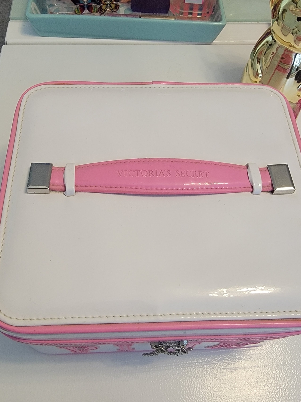 Vintage Y2K Victoria's Secret PINK Cosmetic Train Case in White and Pink - Picture 3 of 10